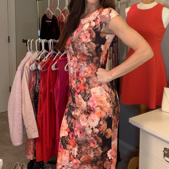 🌸 New York and Company Fitted Midi Dress - Picture 2 of 12